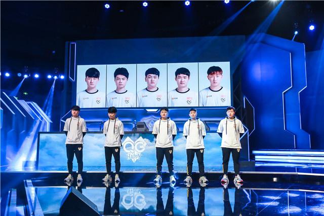 让我们深入 让我们深入