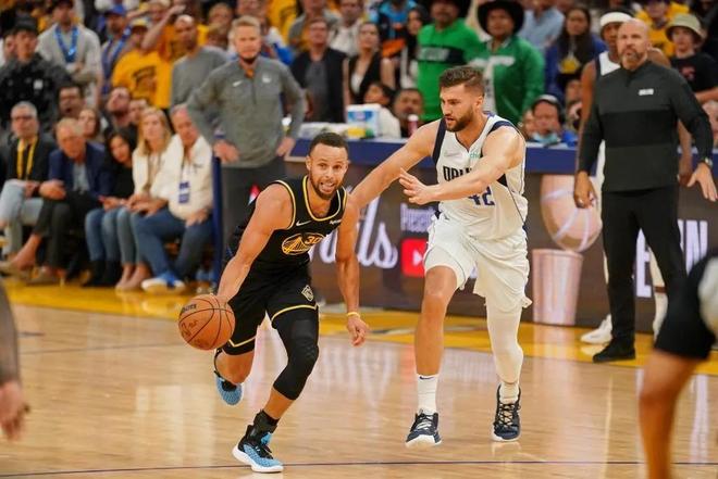 瞩目的国际 瞩目的国际