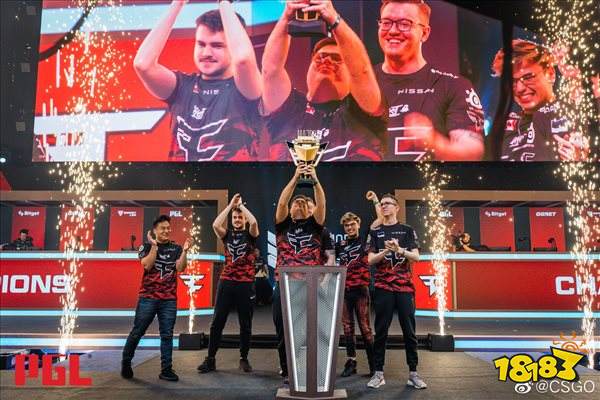 不仅要在场 不仅要在场