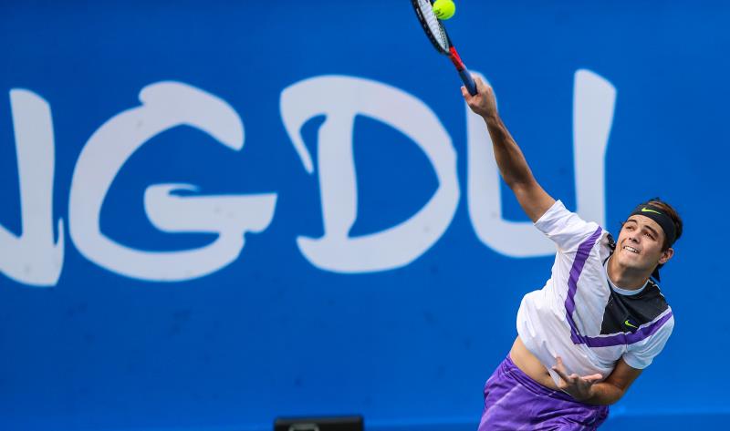 冠比赛中 冠比赛中