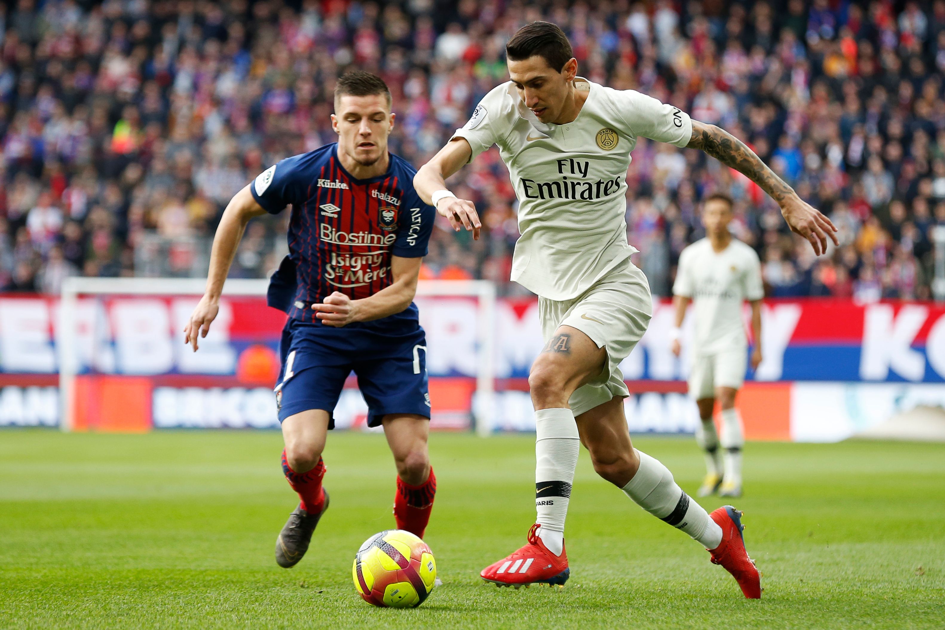 会向他一侧 会向他一侧