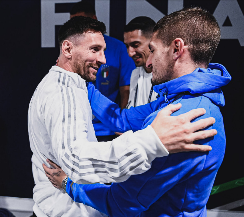 往往比盲目 往往比盲目